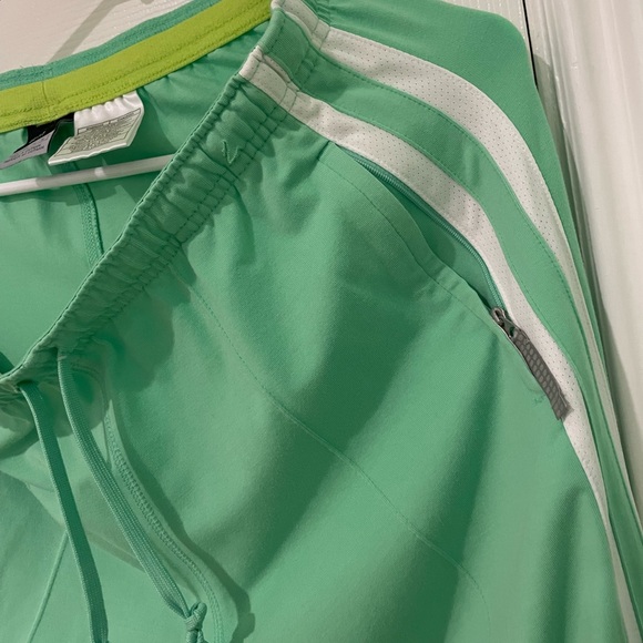 VINTAGE NIKE SWEATSUIT - Picture 8 of 11
